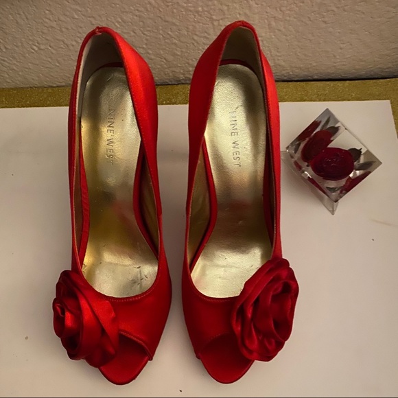 “ Nine West” Red Heels size “ 8 m “ - Picture 9 of 11